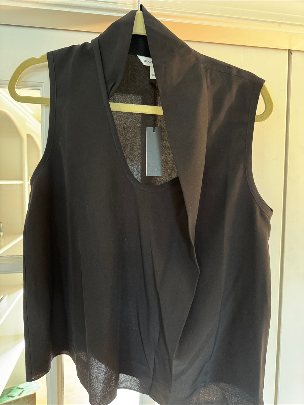 Banana Republic Silk Black Sleeveless Top/Camisole